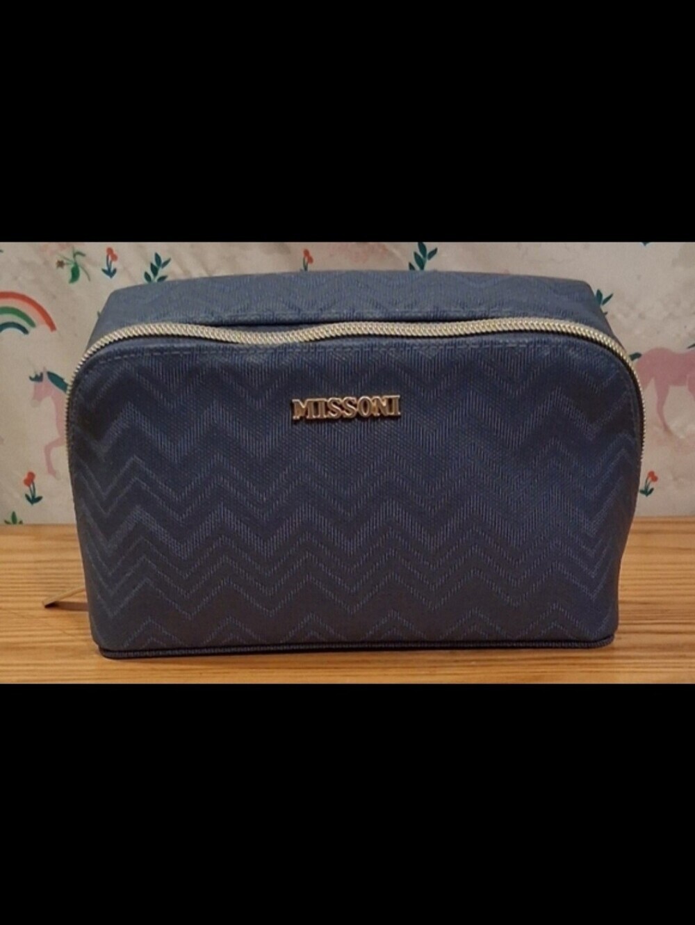 NWOT Missoni & Delta Blue Mesh ZigZag Travel Cosmetic Beauty Makeup Zip Case Bag